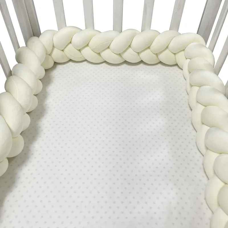 Protecteur de berceau en coussin nœud tressé /3 brins